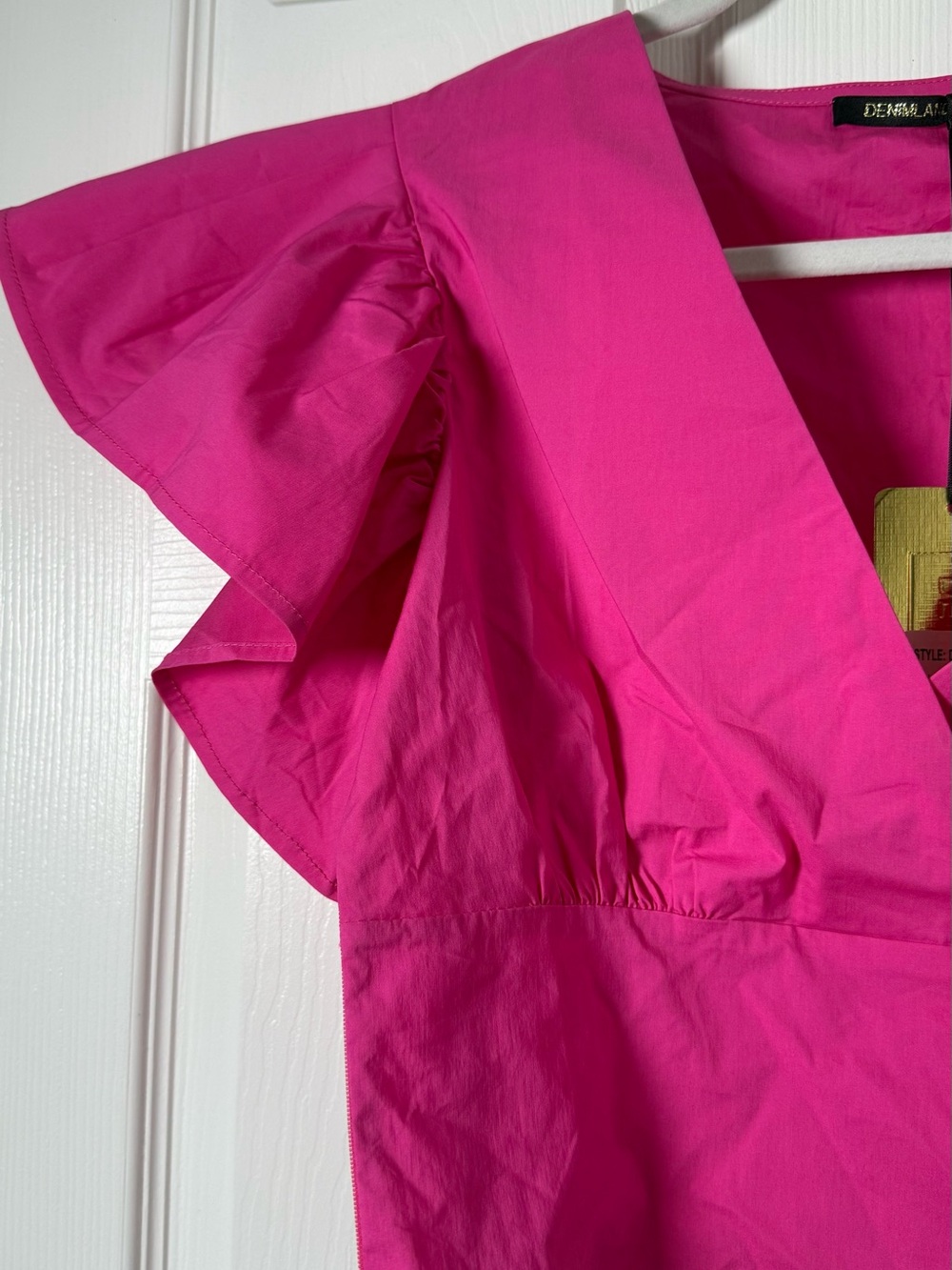 Fuchsia V-Neck Ruffle Sleeve Crop Top - Picture 3 of 5